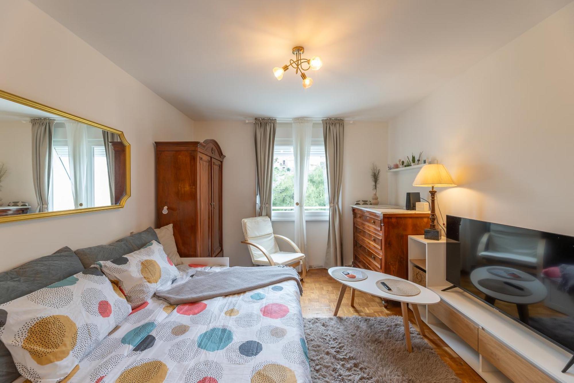 Studio Apartman Providenca Split Exterior photo